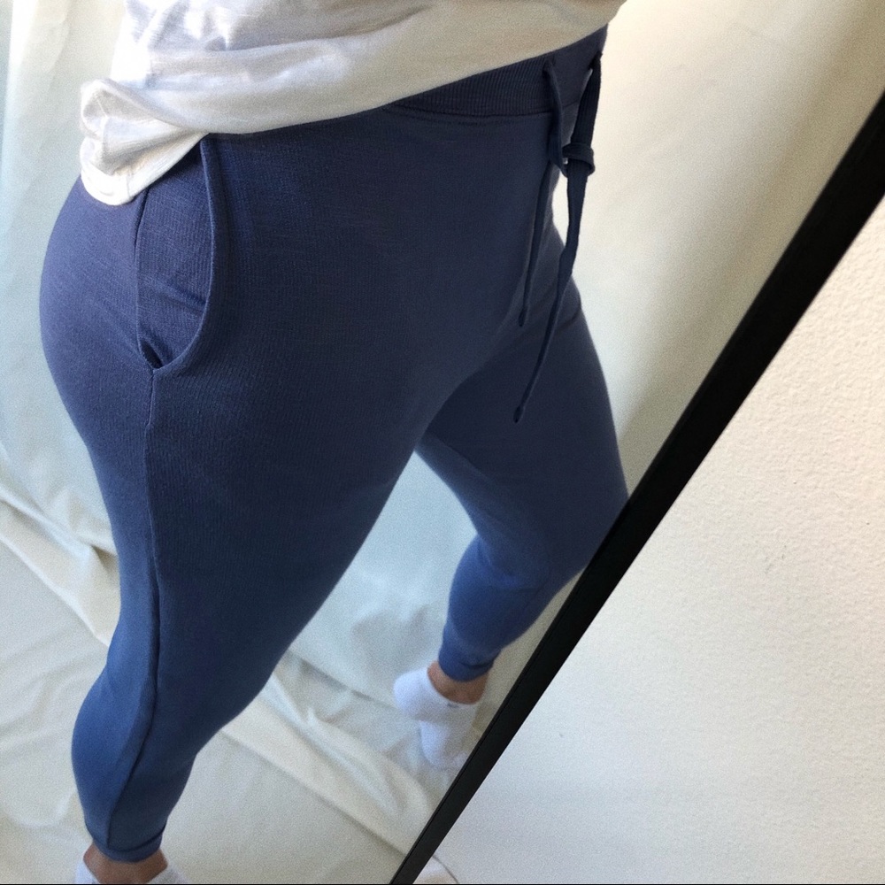 Cozy Jogger Sweatpants - Picture 4 of 8